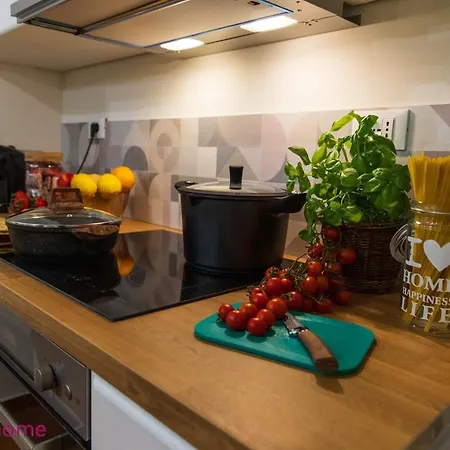 Leccino Piano Terra By Yohome Fiorenzuola di Focara